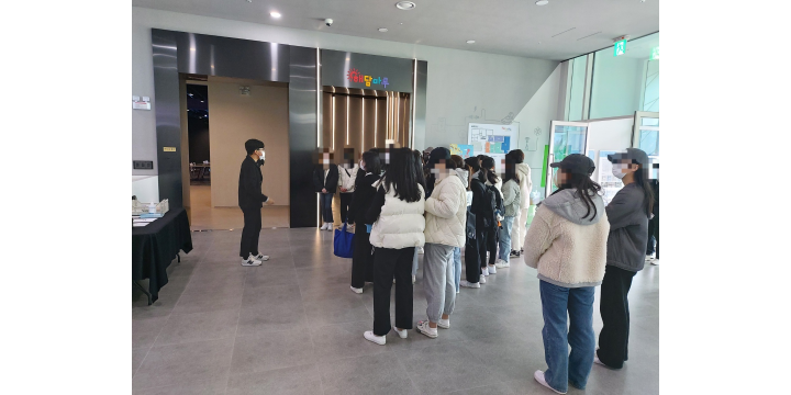 갤러리 이미지